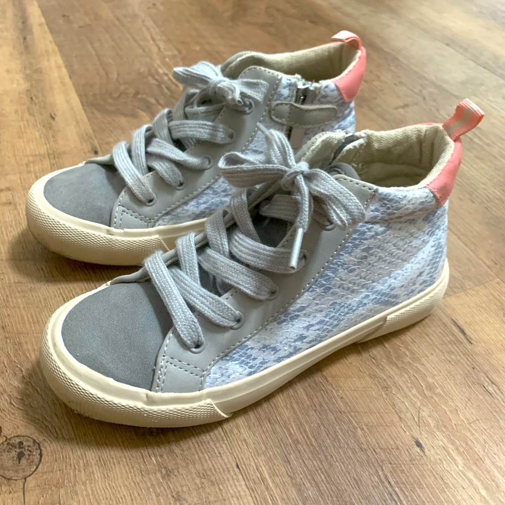 Joules Pump snake print high top sneaker